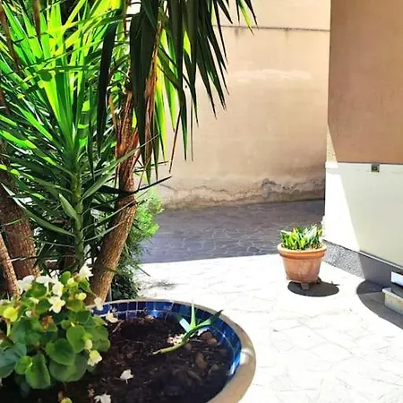 Con Corte Privata * Civitanova Marche